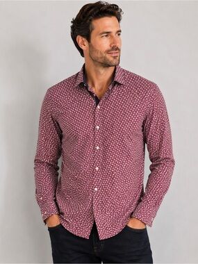 English Laundry Men’s Burgundy Floral Print Button-Up Dress Shirt